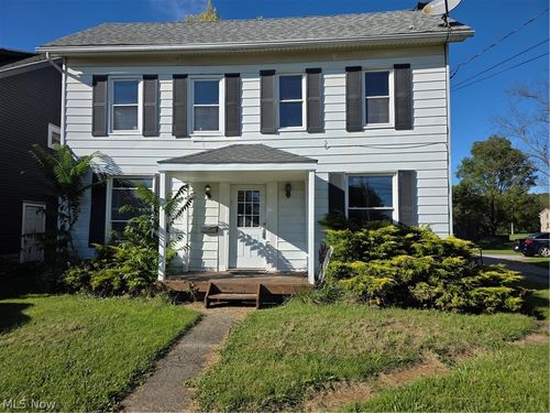 489 Columbia St, Leetonia, OH, 44431-1224 | Card Image