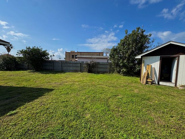 410 Old Stadium Dr, House other with 5 bedrooms, 2 bathrooms and null parking in Port Isabel TX | Image 22
