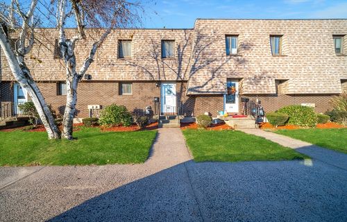 172-172 Beekman Dr, Agawam, MA, 01001-2605 | Card Image