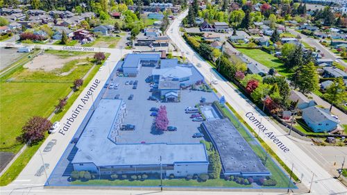 2082 Comox Ave, Comox, BC, V9M1P8 | Card Image