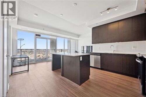 1910-55 Duke St W, Kitchener, ON, N2H0C9 | Card Image