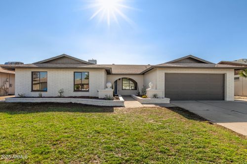 3937 W Wood Dr, Phoenix, AZ, 85029-1952 | Card Image