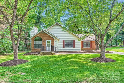 5817 Rocky Mount Ct, Charlotte, NC, 28214-3804 | Card Image