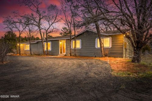 7124 Simons Way, Show Low, AZ, 85901-8272 | Card Image