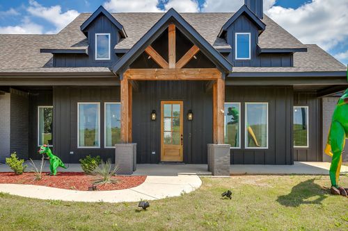 1048 Agnes N, Springtown, TX, 76082-5061 | Card Image