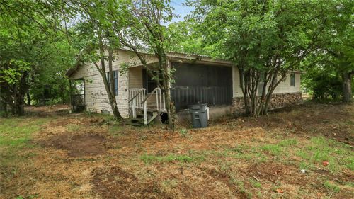 306 Denver Rd, Sunset, TX, 76270-7151 | Card Image