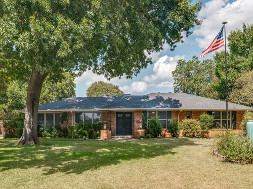 10216 Plummer Drive, Dallas, TX, 75228 | Card Image