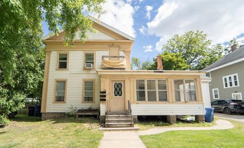 840 Jackson Street, OSHKOSH, WI, 54901 | Card Image