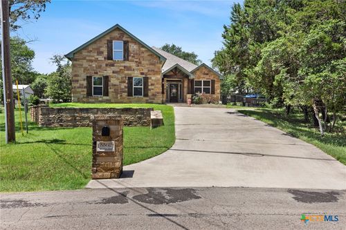 5562 Denmans Loop, Belton, TX, 76513-4841 | Card Image
