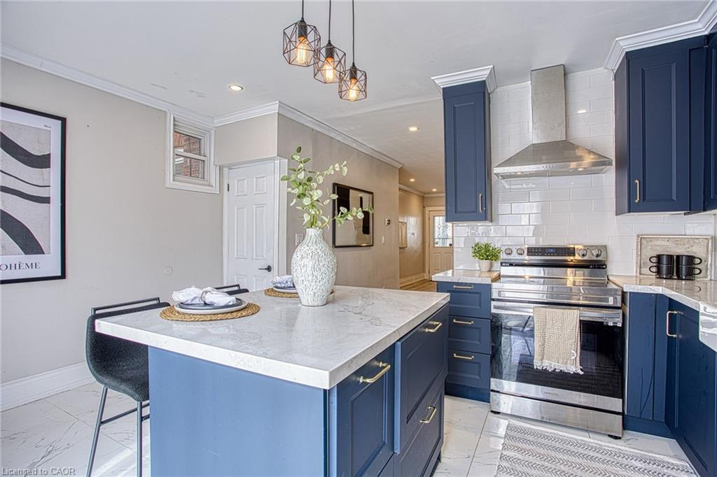 Residential in Hamilton 4