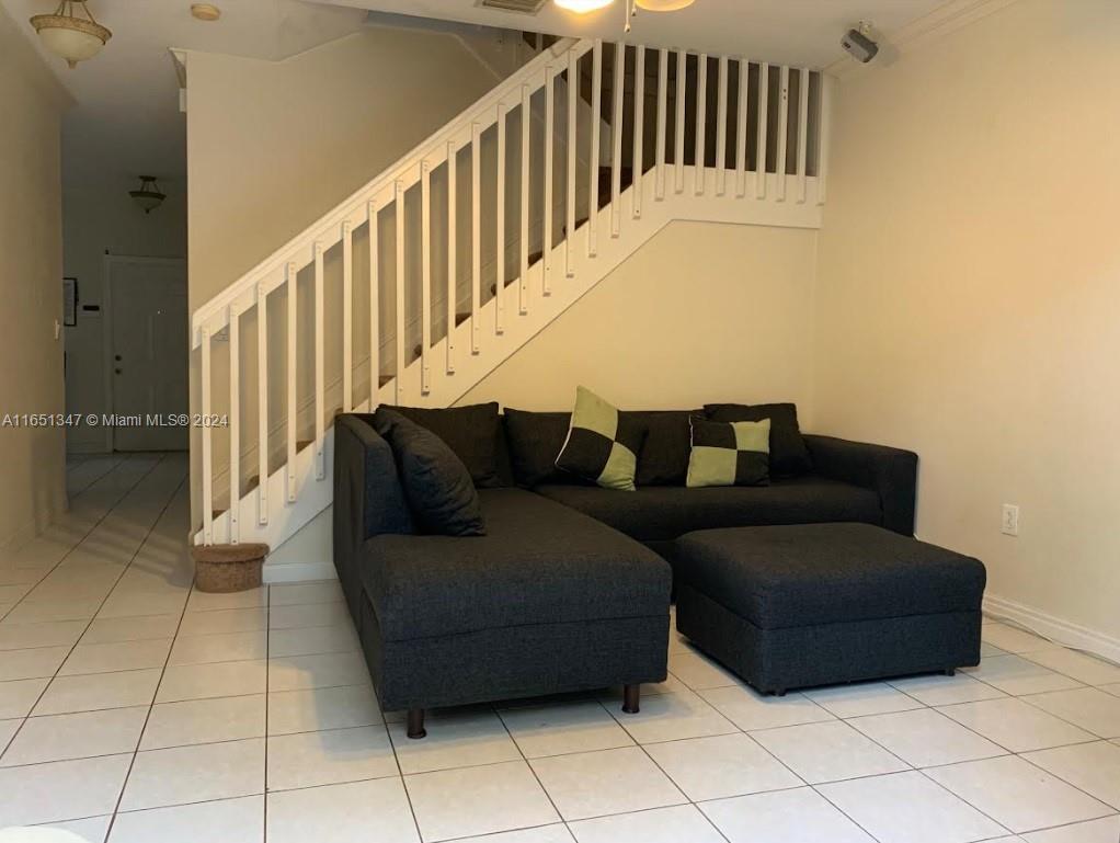 170th Ter, Pembroke Pines, FL 33028
