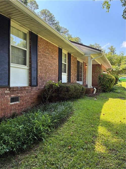 2465 Spring Dr Se, Smyrna, GA, 30080-2529 | Card Image