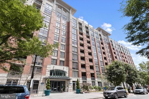 905-1021 N Garfield St, ARLINGTON, VA, 22201-2583 | Card Image