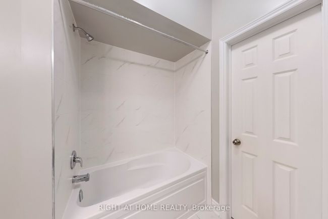 19 Creedon Cres, House other with 5 bedrooms, 4 bathrooms and 2 parking in Ajax ON | Image 45