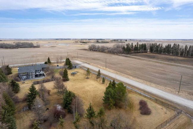 8-33049 Range Road 12, Home with 4 bedrooms, 2 bathrooms and 3 parking in Rural Mountain View County AB | Image 48