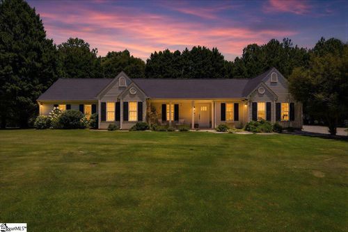 201 Haynie Dr, Belton, SC, 29627-8169 | Card Image