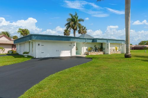 5100 Yellow Pine Ln, Tamarac, FL, 33319-3558 | Card Image