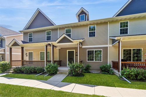 531 Canterbury Pl, Norwalk, IA, 50211-3207 | Card Image