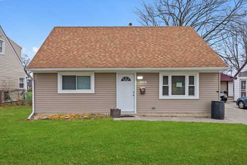228 Arrowhead St, Park Forest, IL, 60466-1438 | Card Image