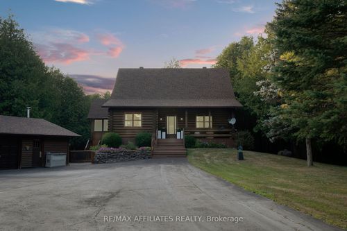 256 Saunders Rd, Ashton, ON, K0A1B0 | Card Image