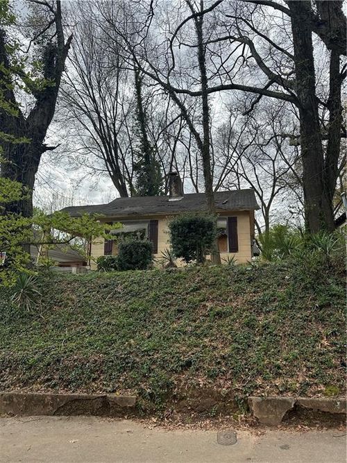 1771 Hosea L Williams Dr Se, Atlanta, GA, 30317-2155 | Card Image
