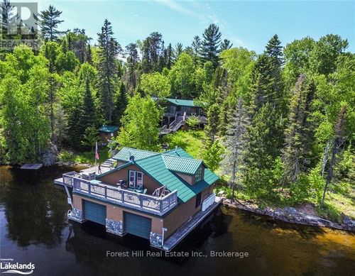 10365 Rabbit Lake Rd, Temagami, ON, P0H2H0 | Card Image