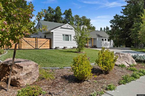 1008 W 25th St, Casper, WY, 82604-4781 | Card Image