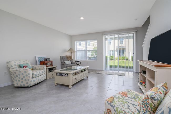 58 Bella Oaks Dr, Townhouse with 2 bedrooms, 3 bathrooms and null parking in PORT ORANGE FL | Image 4