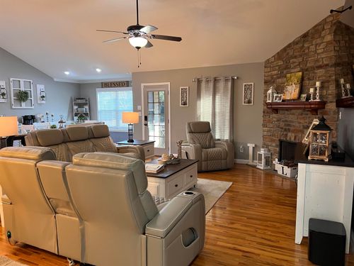 121 Poplar Ridge Dr, Gaffney, SC, 29341-4873 | Card Image