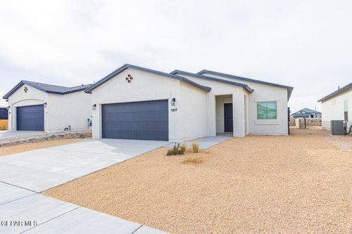 1217 Irish Summer Pl, El Paso, TX, 79928-6121 | Card Image