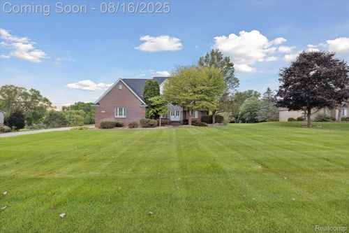 73257 Windmill Dr, Bruce Twp, MI, 48065-3158 | Card Image