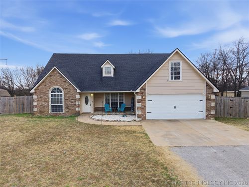 9212 Shiloh Rd, Claremore, OK, 74019-6423 | Card Image