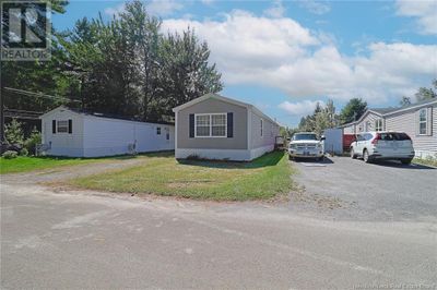 33 Hill St, House other with 3 bedrooms, 1 bathrooms and null parking in Lincoln NB | Image 3