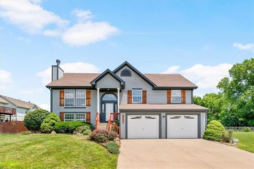 14637 Crystal Pl, Grandview, MO, 64030-4174 | Card Image