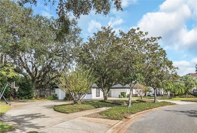 8309 Amber Oak Drive, House other with 3 bedrooms, 2 bathrooms and null parking in Orlando FL | Image 3