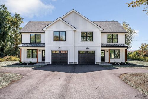 unit-2-38 Rocks Rd, Seabrook, NH, 03874-4223 | Card Image