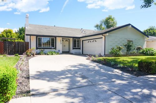 3370 Alder Ave, Fremont, CA, 94536-3503 | Card Image