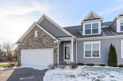 16a-1645 Withers Grove Loop, Grove City, OH, 43123-7695 | Card Image