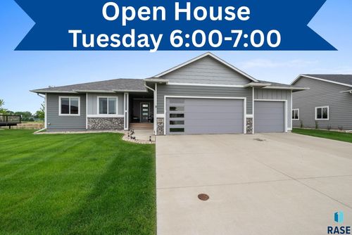 935 N Spencer Ln, Tea, SD, 57064-2277 | Card Image