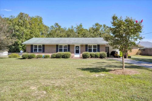 102 Peachtree St, Wrens, GA, 30833-1147 | Card Image