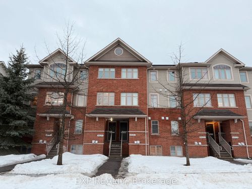 10-4031 Canyon Walk Dr, Gloucester, ON, K1V0Z4 | Card Image