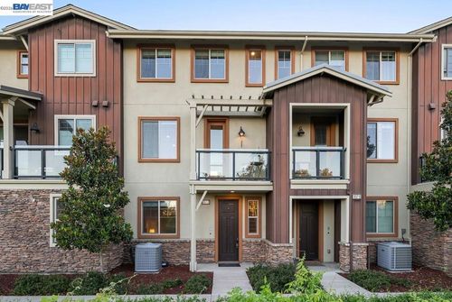 7-897 Tranquility Cir, Livermore, CA, 94551-6614 | Card Image