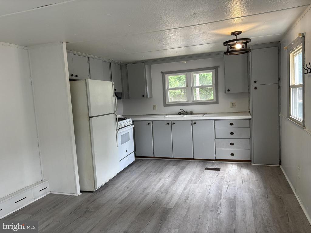 Residential in VINELAND 4