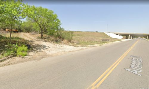 630 G St, San Antonio, TX, 78220 | Card Image