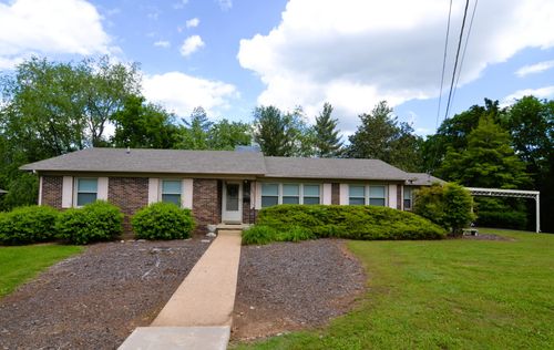 1210 Stewart Dr, Pulaski, TN, 38478-4733 | Card Image