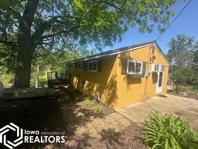 Lakeshore Dr, Brooklyn, IA 52211