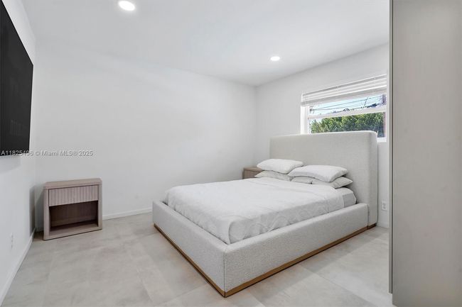 417 N Highland Dr, House other with 3 bedrooms, 2 bathrooms and null parking in Hollywood FL | Image 31