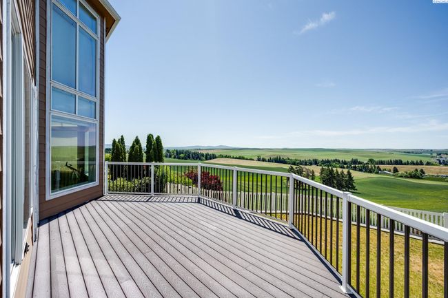 1105 Sw Meyer Dr, Home with 6 bedrooms, 4 bathrooms and null parking in Pullman WA | Image 38