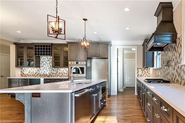 Photo similar to home being built. | Image 16