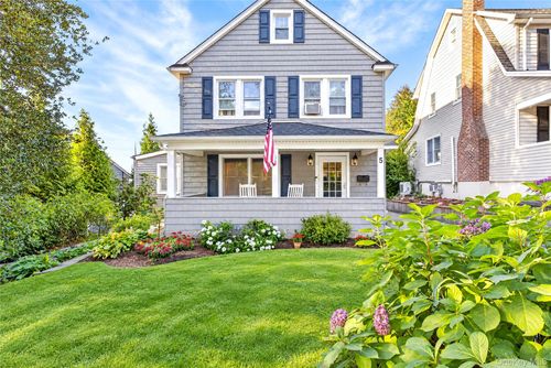 5 Fairview Ave, Port Washington, NY, 11050-4013 | Card Image